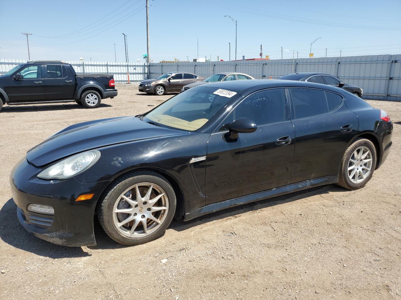 2012 PORSCHE PANAMERA 2