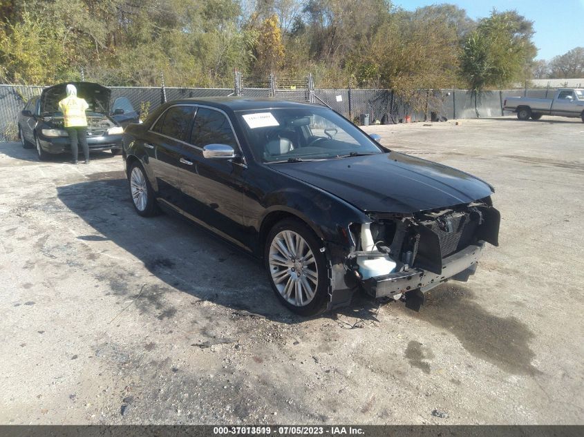 2012 CHRYSLER 300 LIMITED