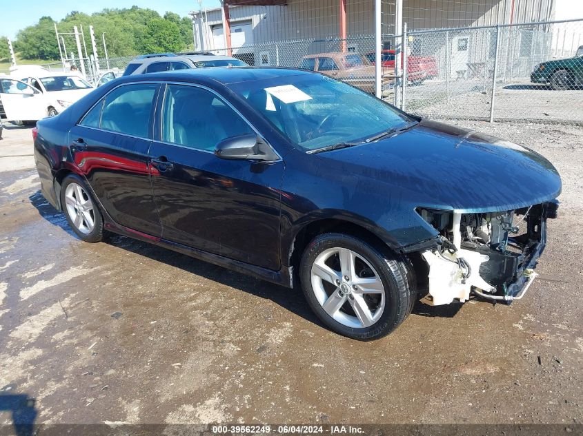 2012 TOYOTA CAMRY SE