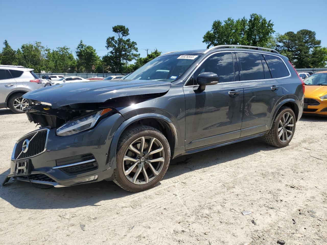 2017 VOLVO XC90 T6