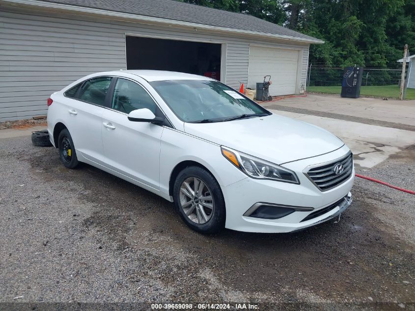 2017 HYUNDAI SONATA SE