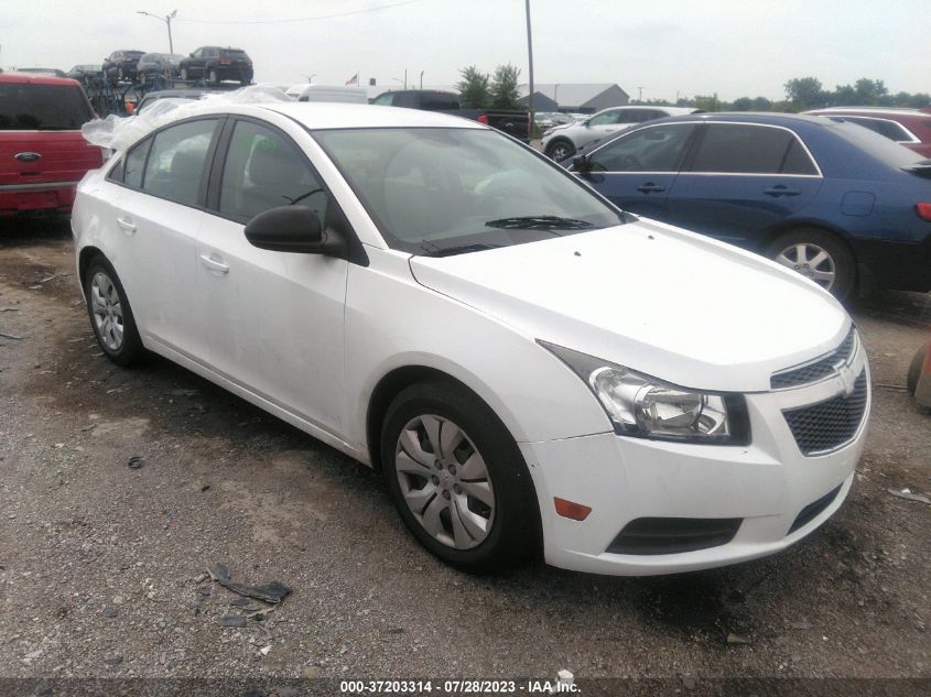 2014 CHEVROLET CRUZE LS AUTO