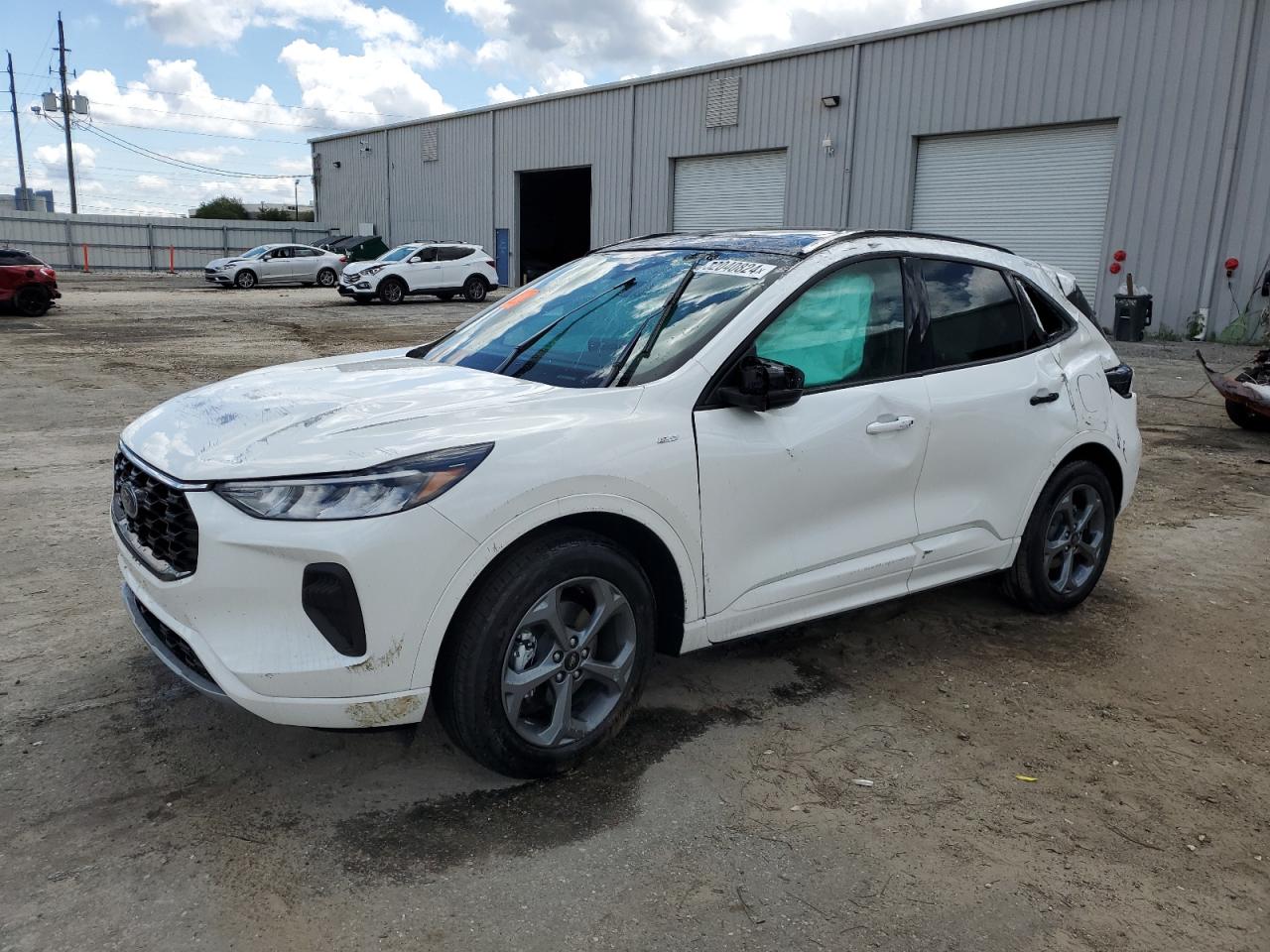 2023 FORD ESCAPE ST LINE