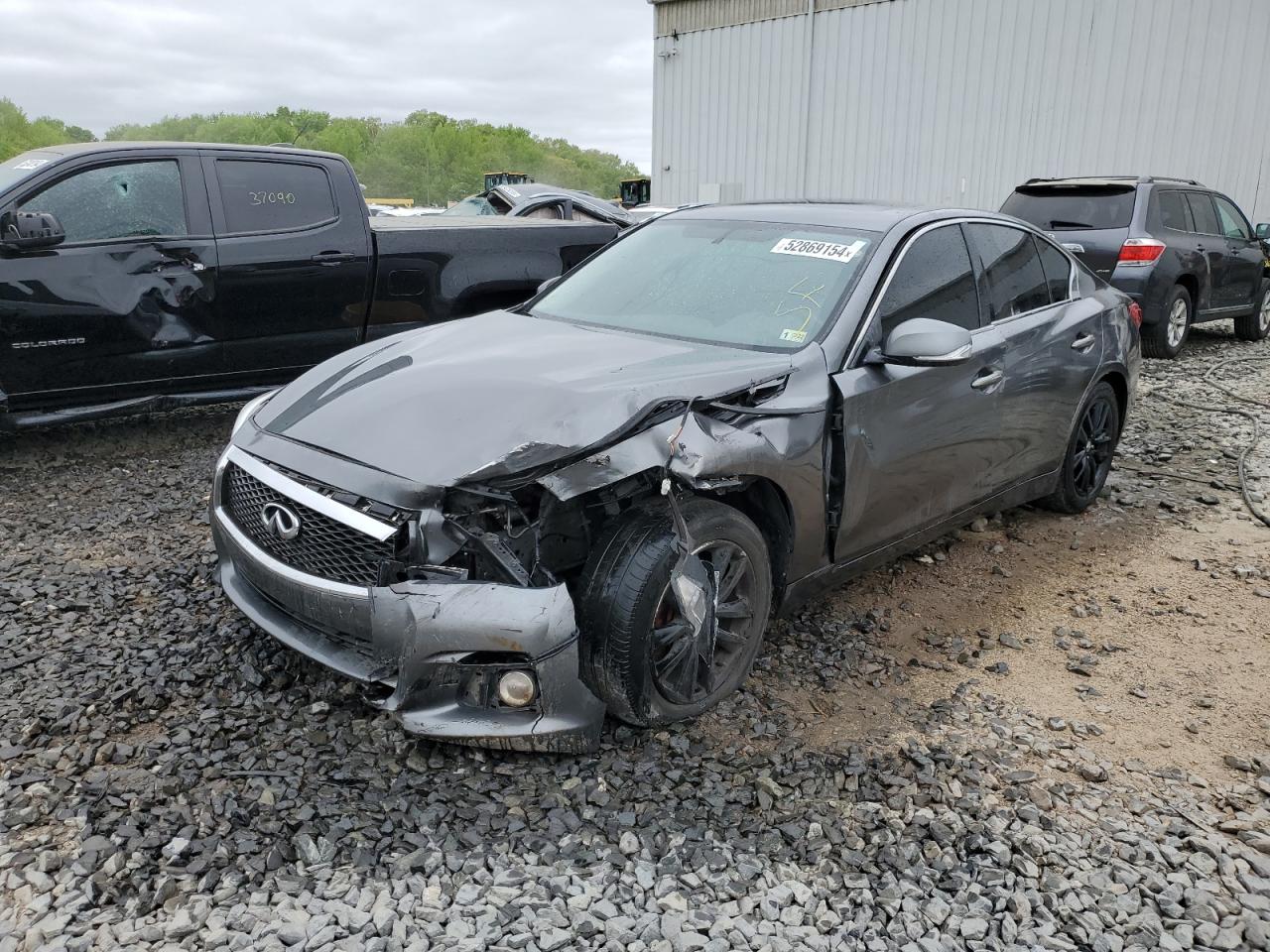 2015 INFINITI Q50 BASE