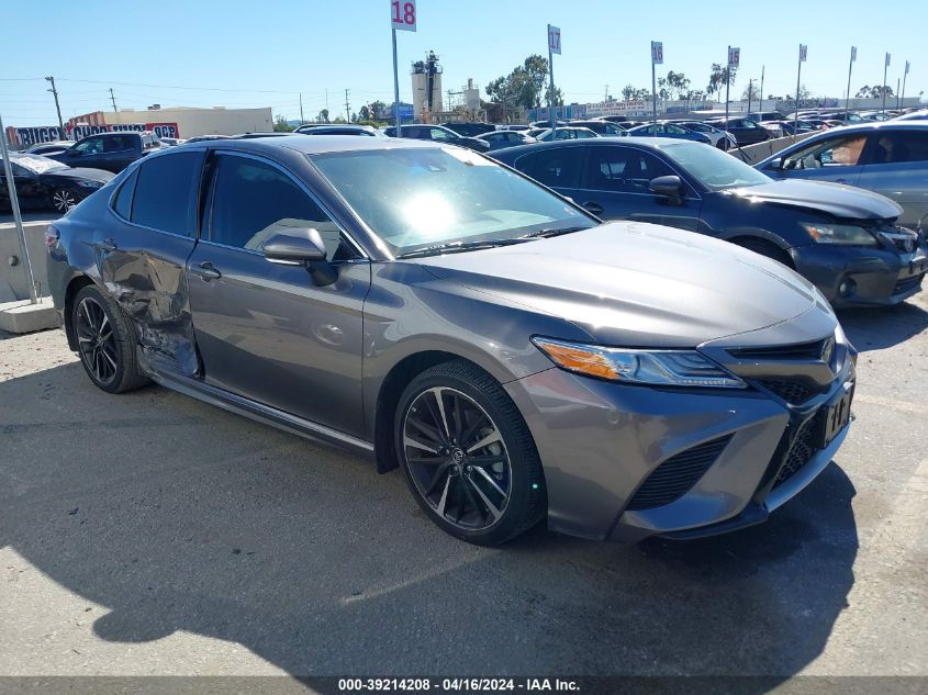 2020 TOYOTA CAMRY XSE