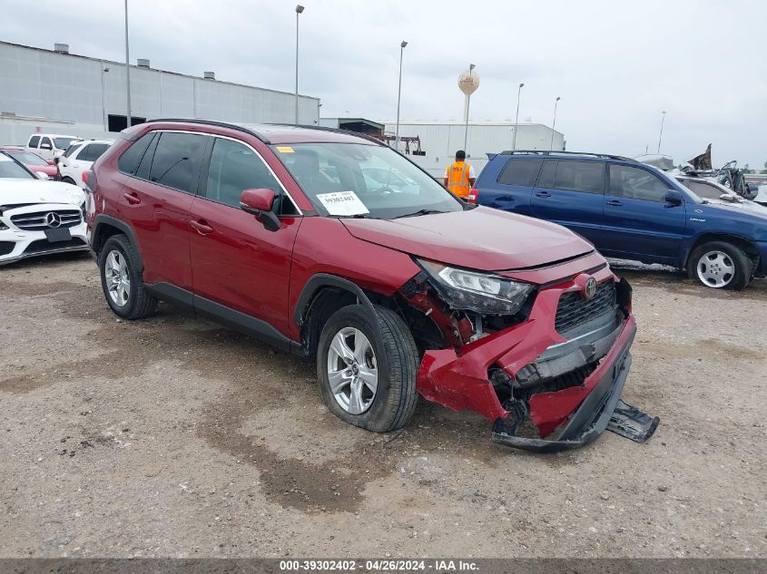 2019 TOYOTA RAV4 XLE