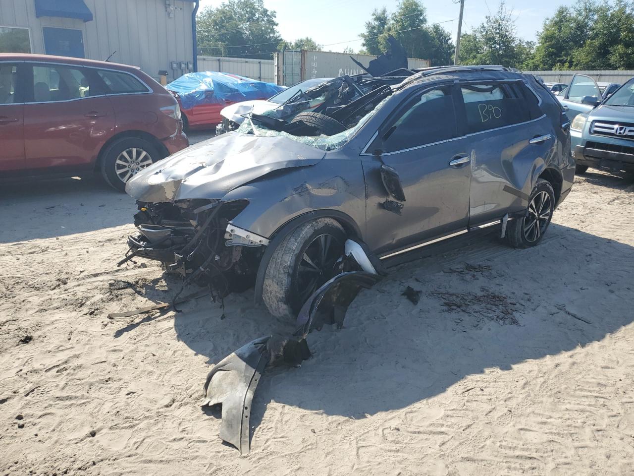 2017 NISSAN ROGUE S