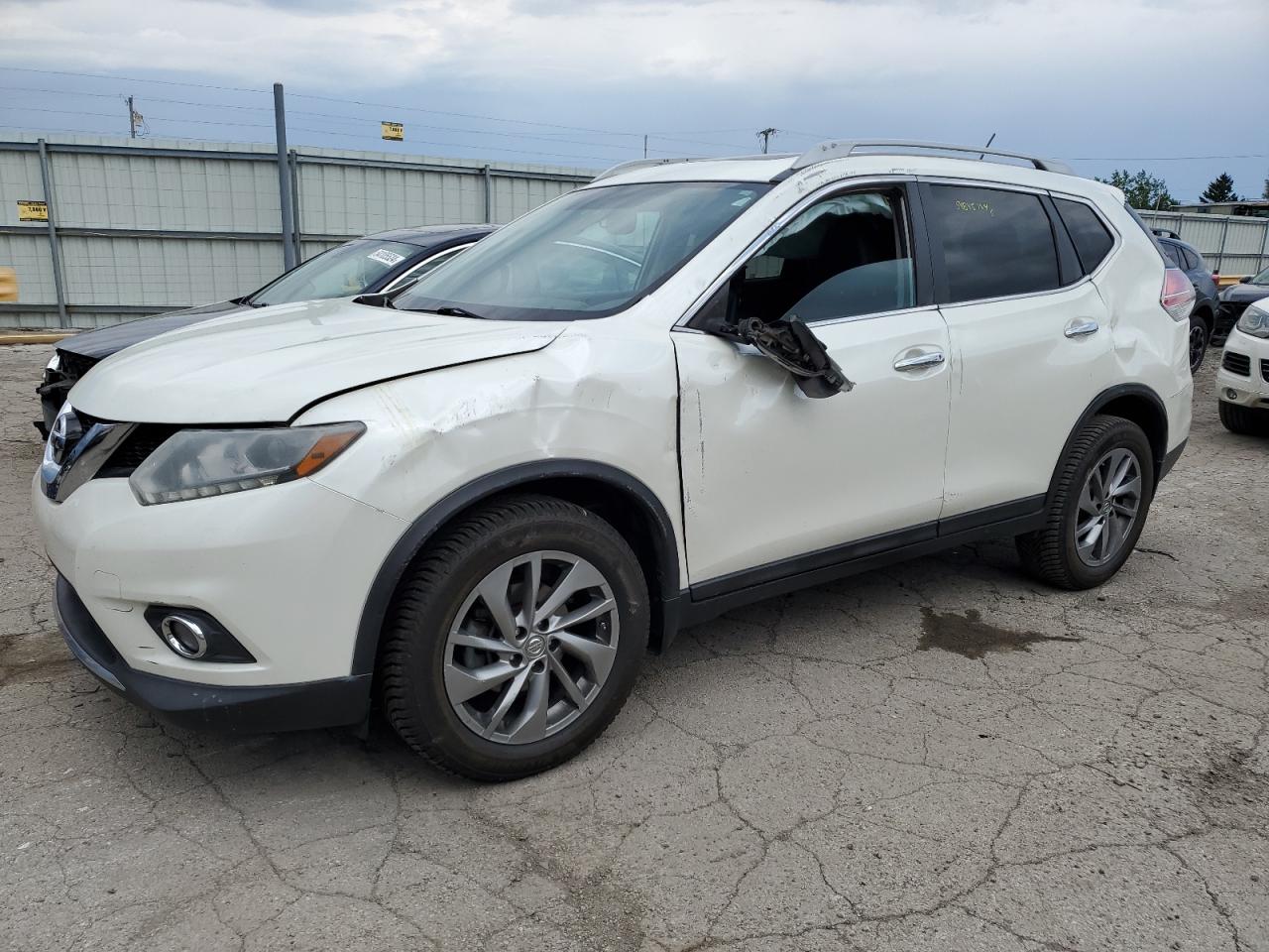 2015 NISSAN ROGUE S