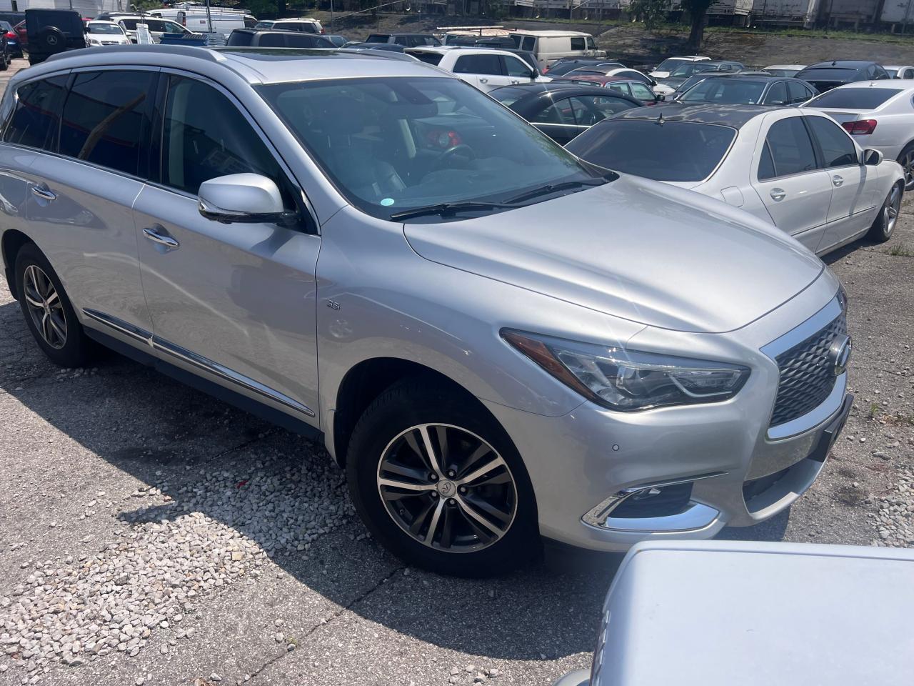 2017 INFINITI QX60