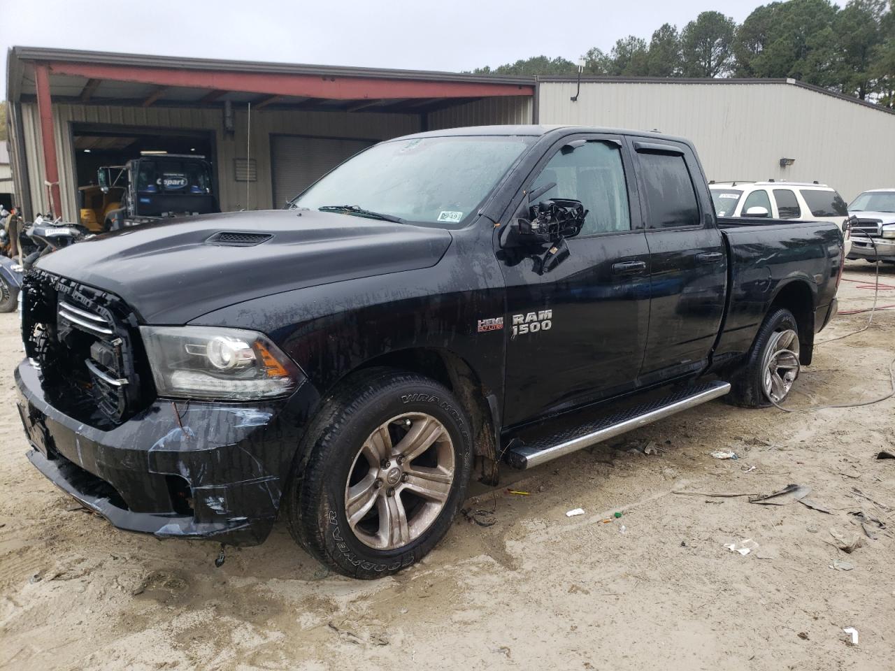 2013 RAM 1500 SPORT