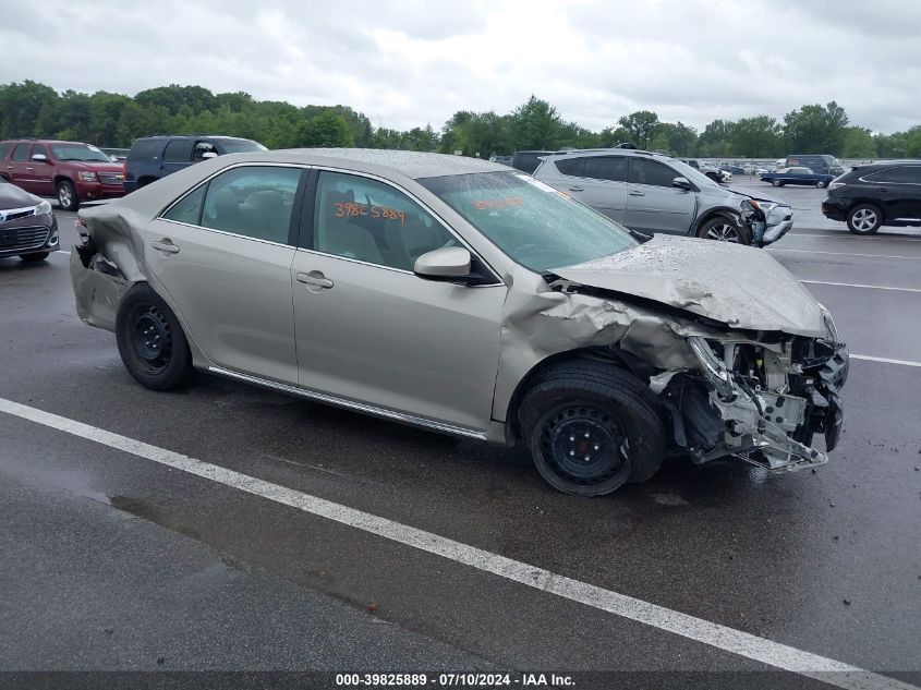 2014 TOYOTA CAMRY LE