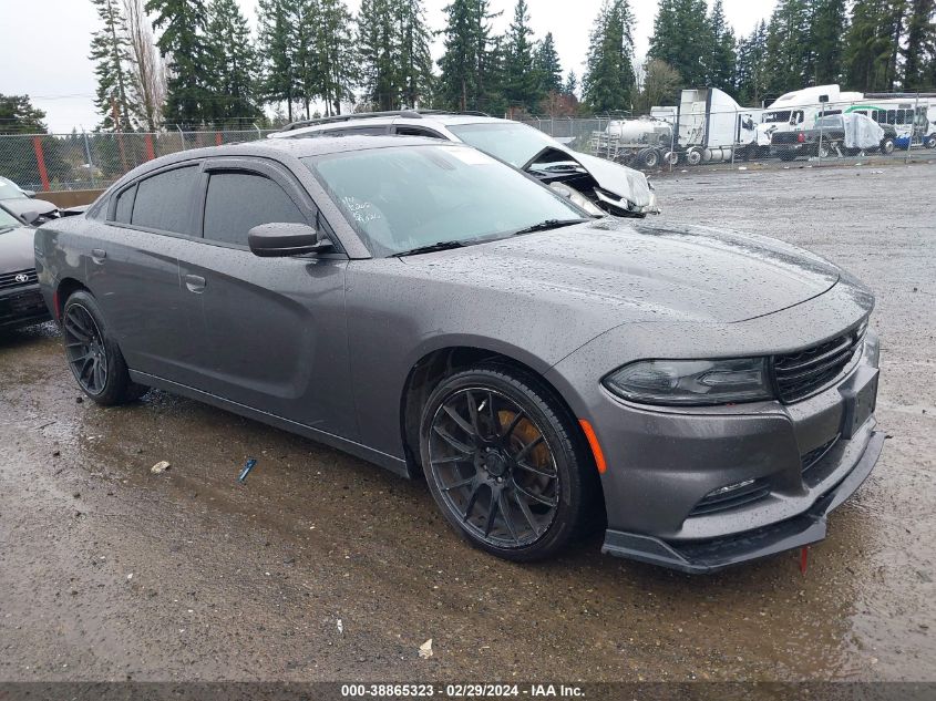 2015 DODGE CHARGER SXT