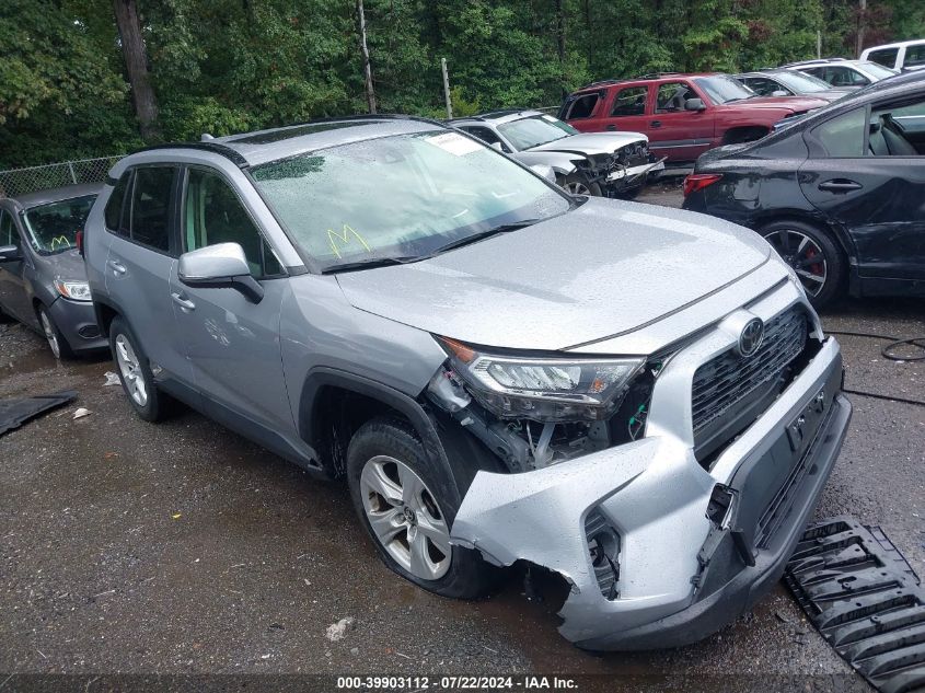 2020 TOYOTA RAV4 XLE