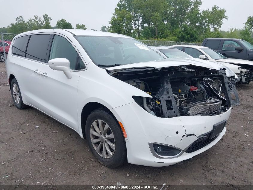 2019 CHRYSLER PACIFICA TOURING PLUS