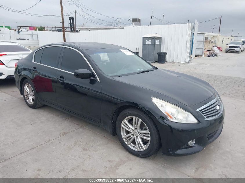 2013 INFINITI G37 JOURNEY