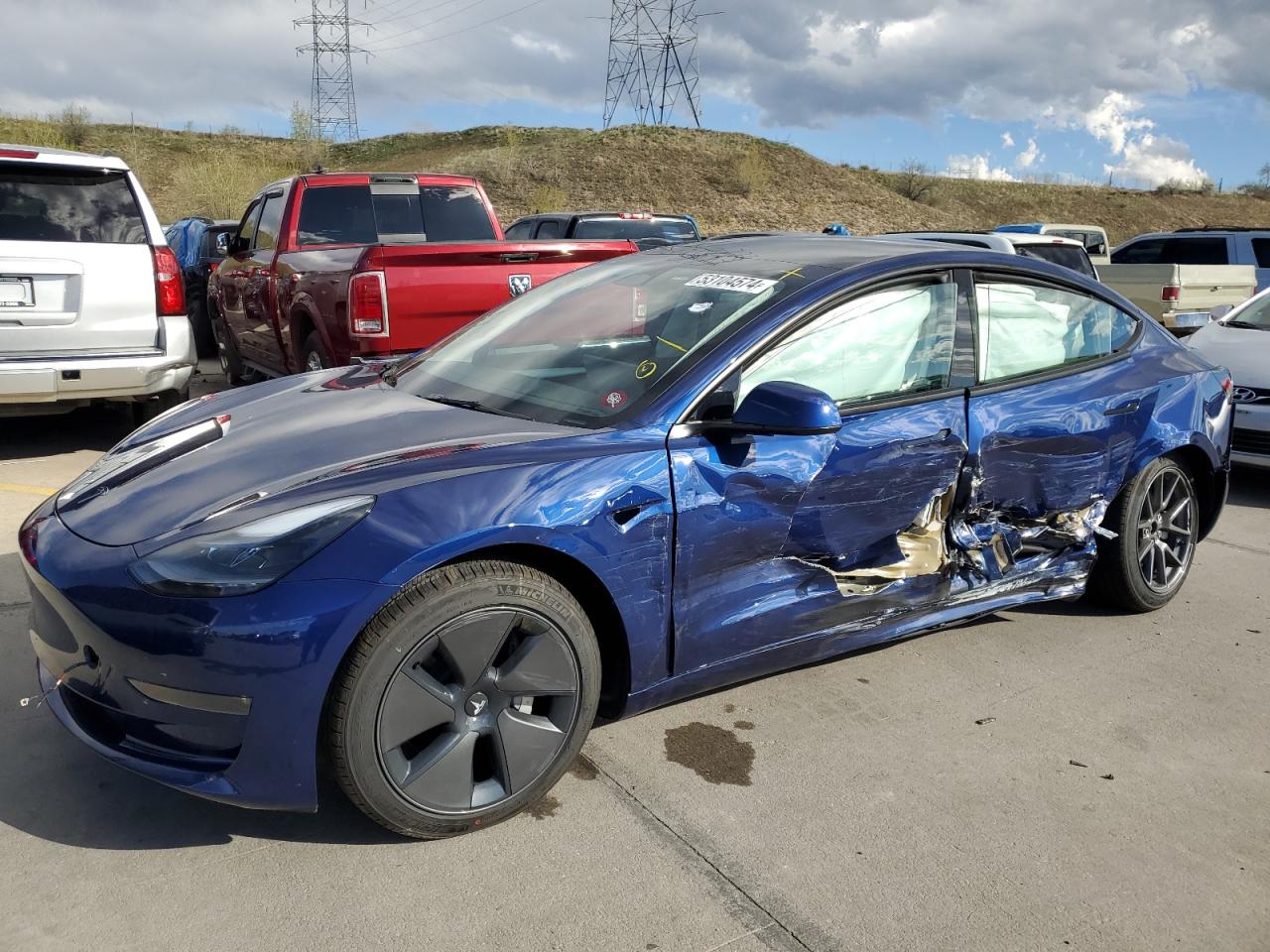 2023 TESLA MODEL 3