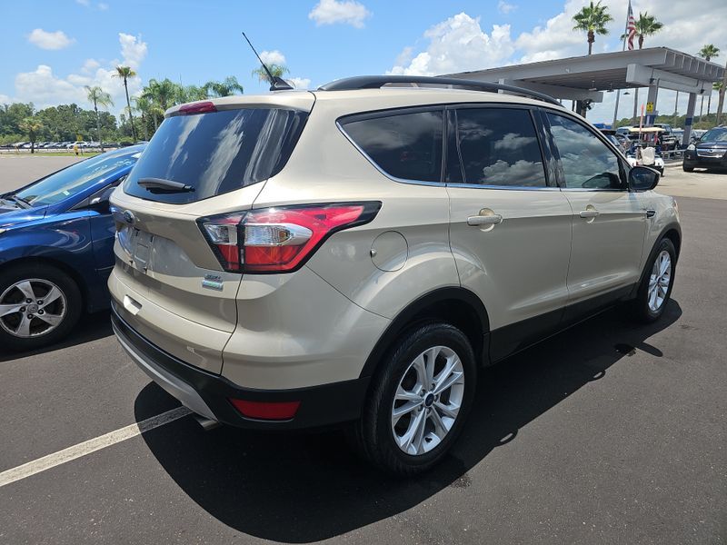 2018 FORD ESCAPE SEL