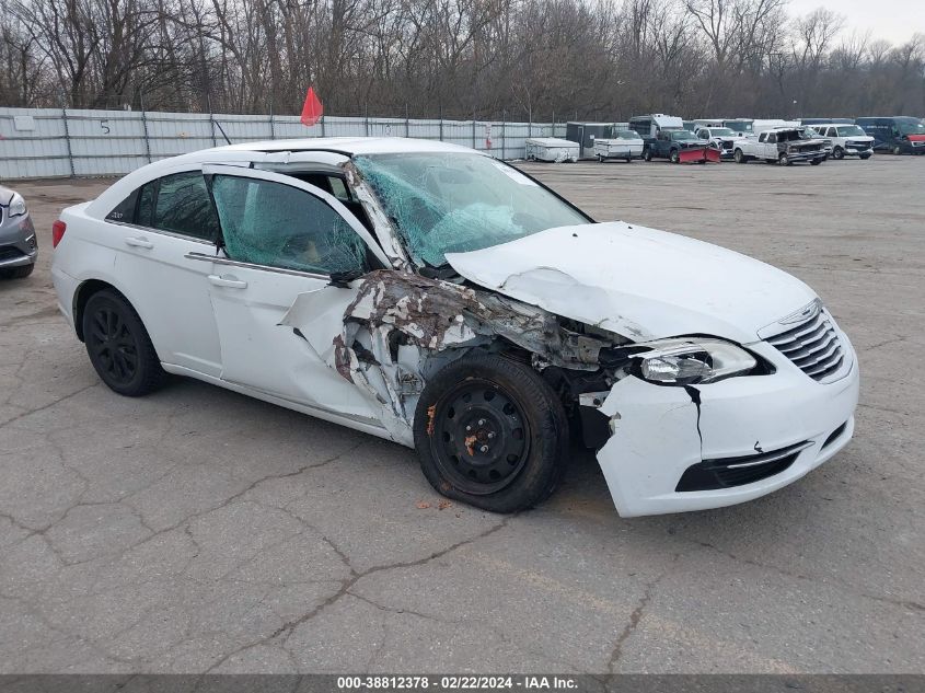 2014 CHRYSLER 200 LX