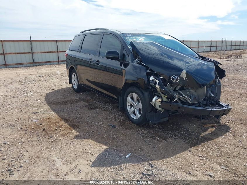 2015 TOYOTA SIENNA LE 8 PASSENGER