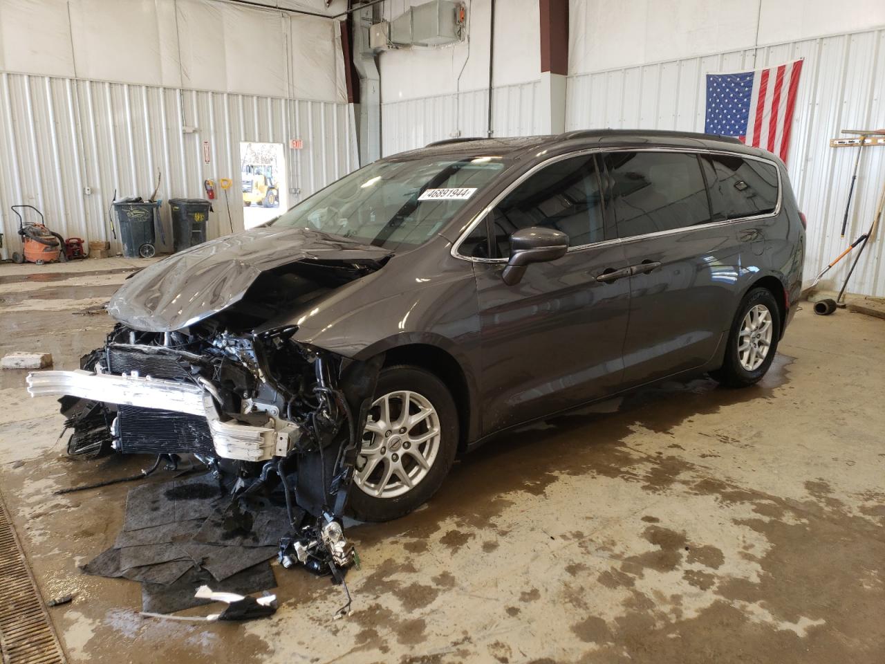 2022 CHRYSLER PACIFICA TOURING L