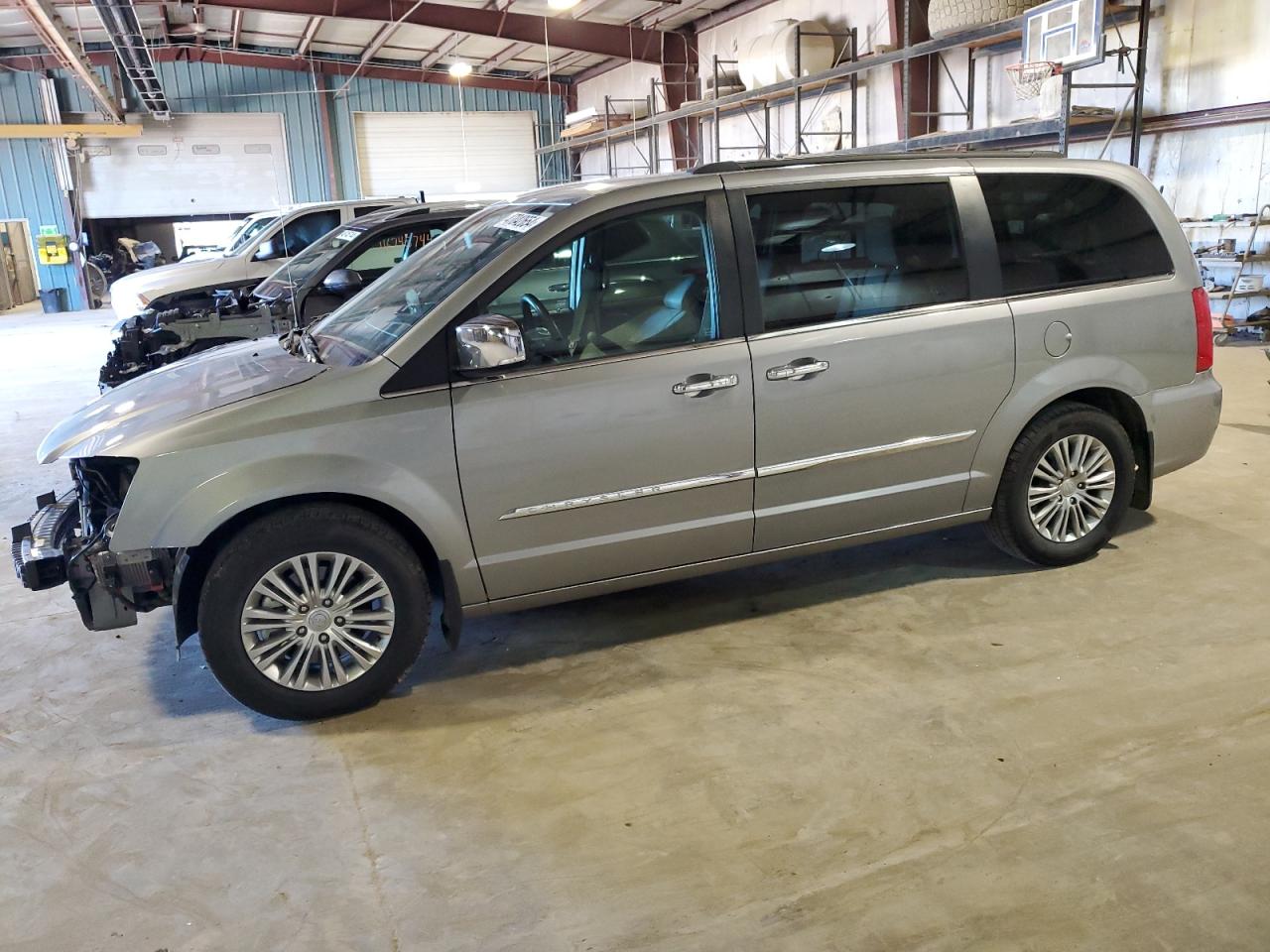 2015 CHRYSLER TOWN & COUNTRY TOURING L