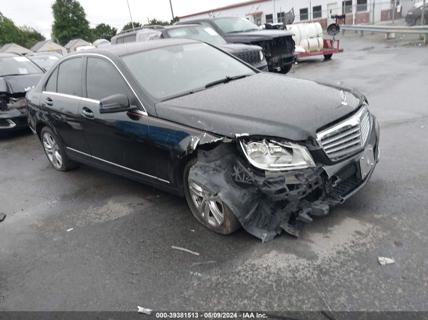 2013 MERCEDES-BENZ C 300 LUXURY 4MATIC/SPORT 4MATIC