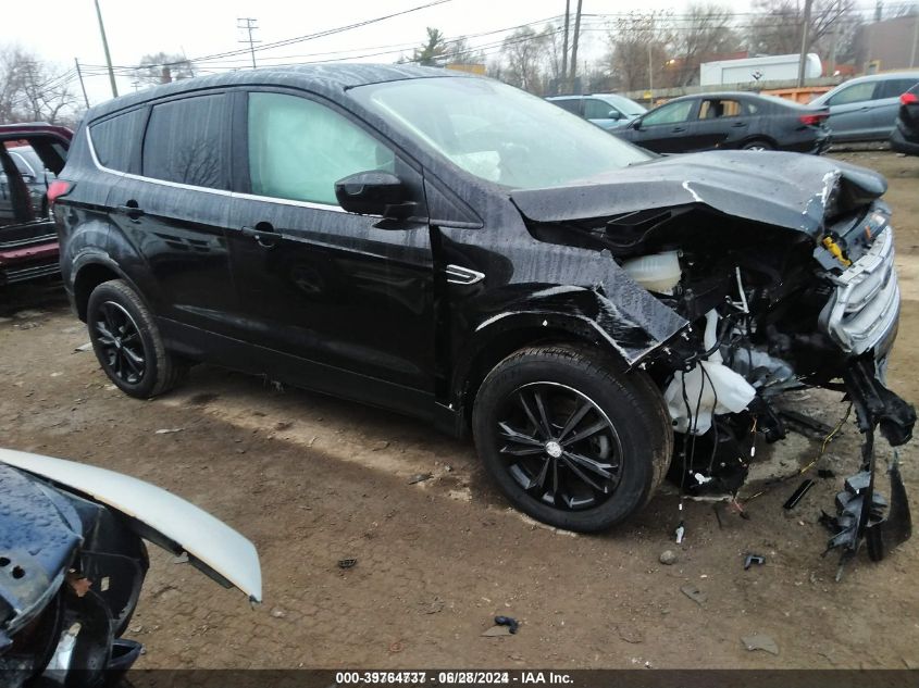 2019 FORD ESCAPE SE