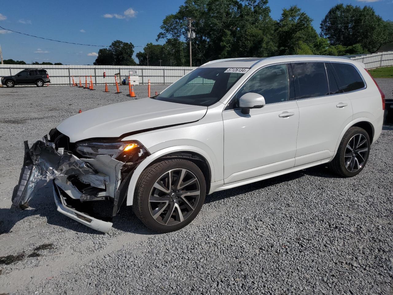 2021 VOLVO XC90 T6 MOMENTUM