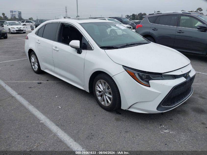 2021 TOYOTA COROLLA XLE