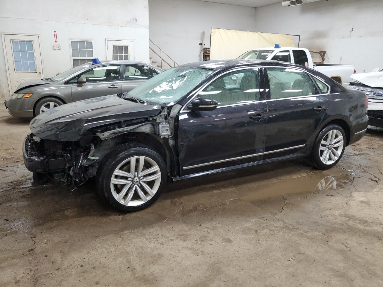 2017 VOLKSWAGEN PASSAT SE