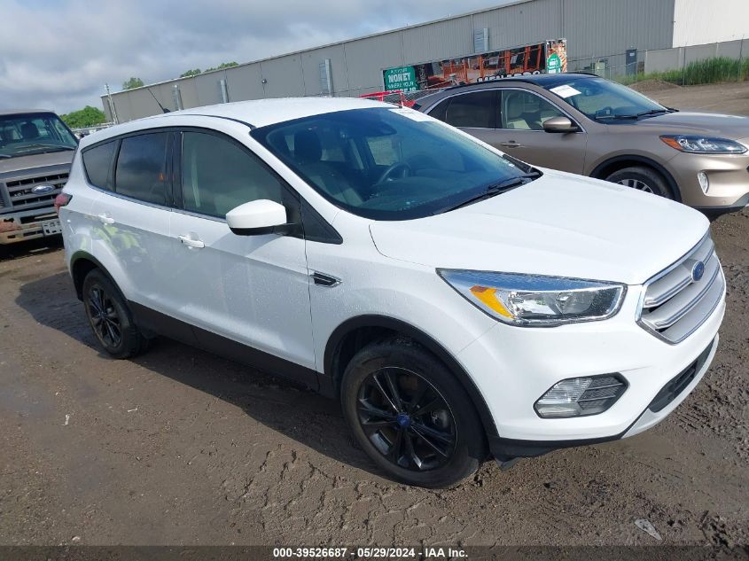 2019 FORD ESCAPE SE