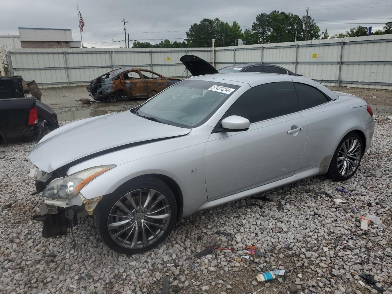 2014 INFINITI Q60 BASE