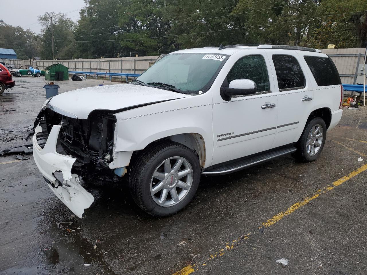 2013 GMC YUKON DENALI