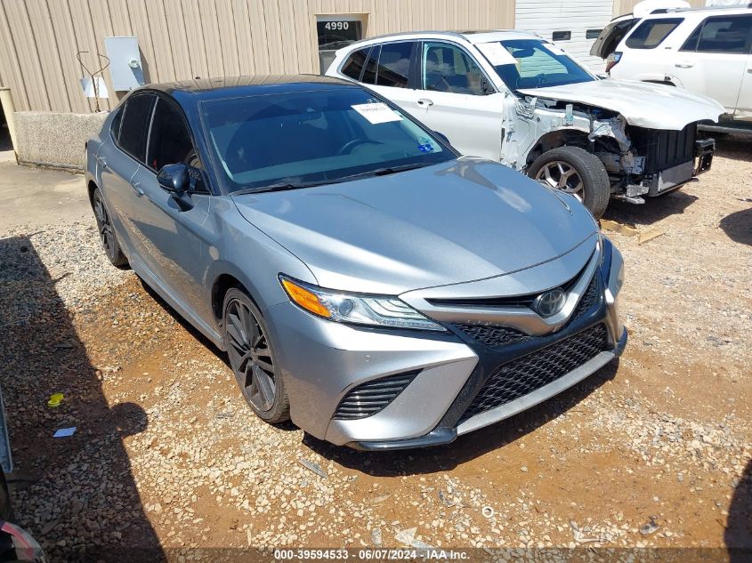 2020 TOYOTA CAMRY XSE