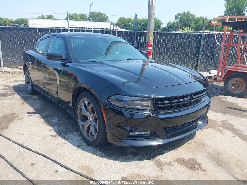 2015 DODGE CHARGER SXT