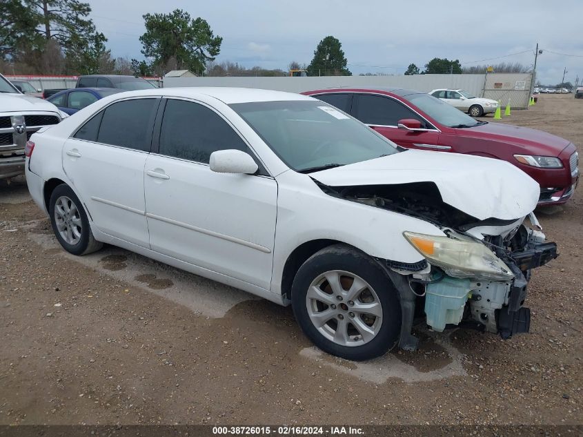 2011 TOYOTA CAMRY LE