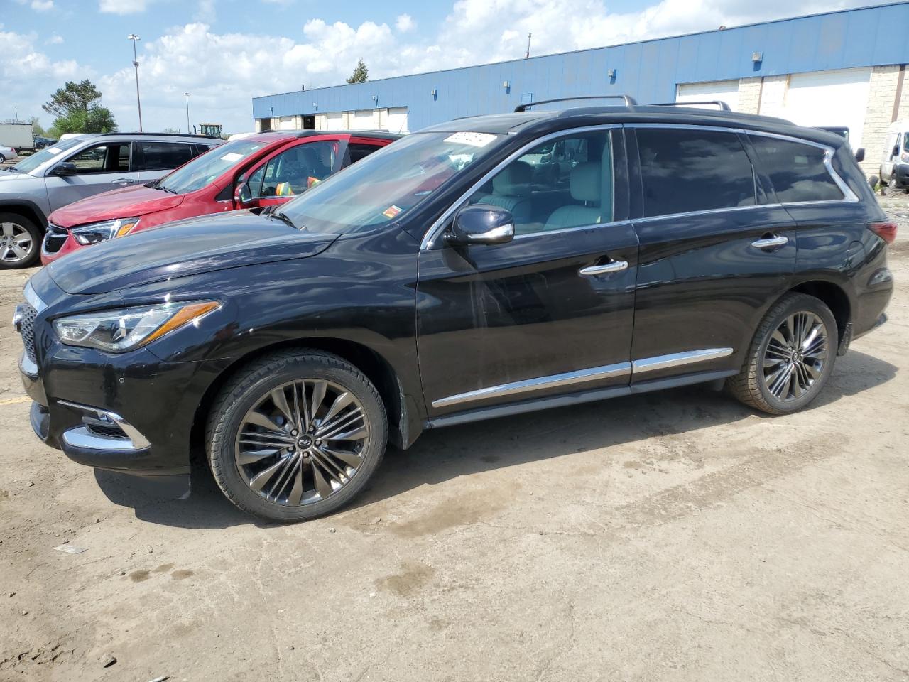 2019 INFINITI QX60 LUXE