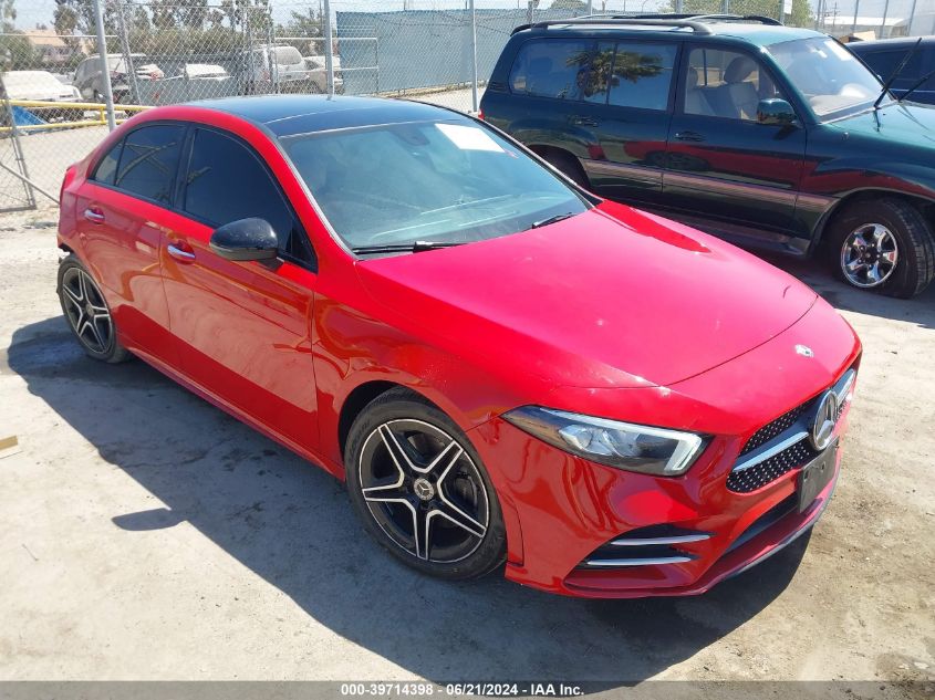 2019 MERCEDES-BENZ A 220