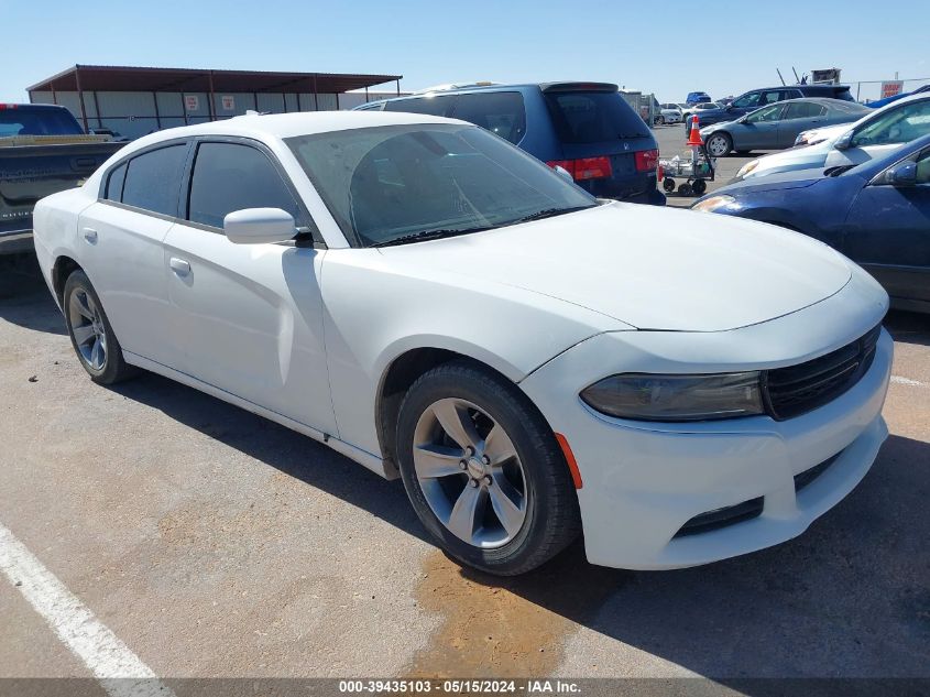 2017 DODGE CHARGER SXT RWD