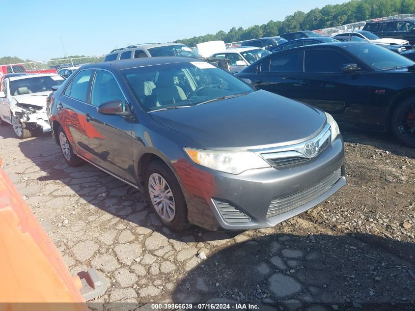 2014 TOYOTA CAMRY LE