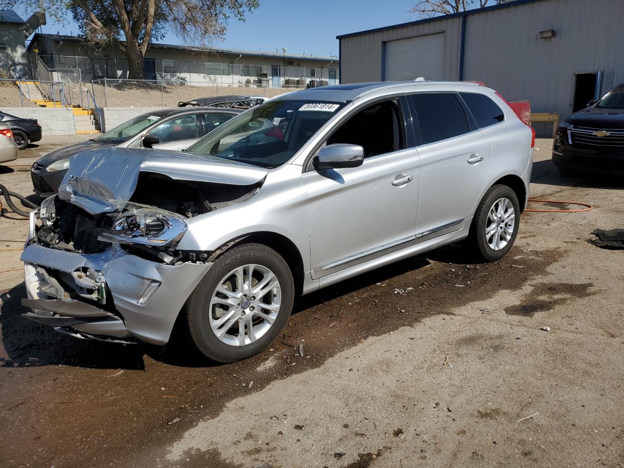 2016 VOLVO XC60 T5 PREMIER