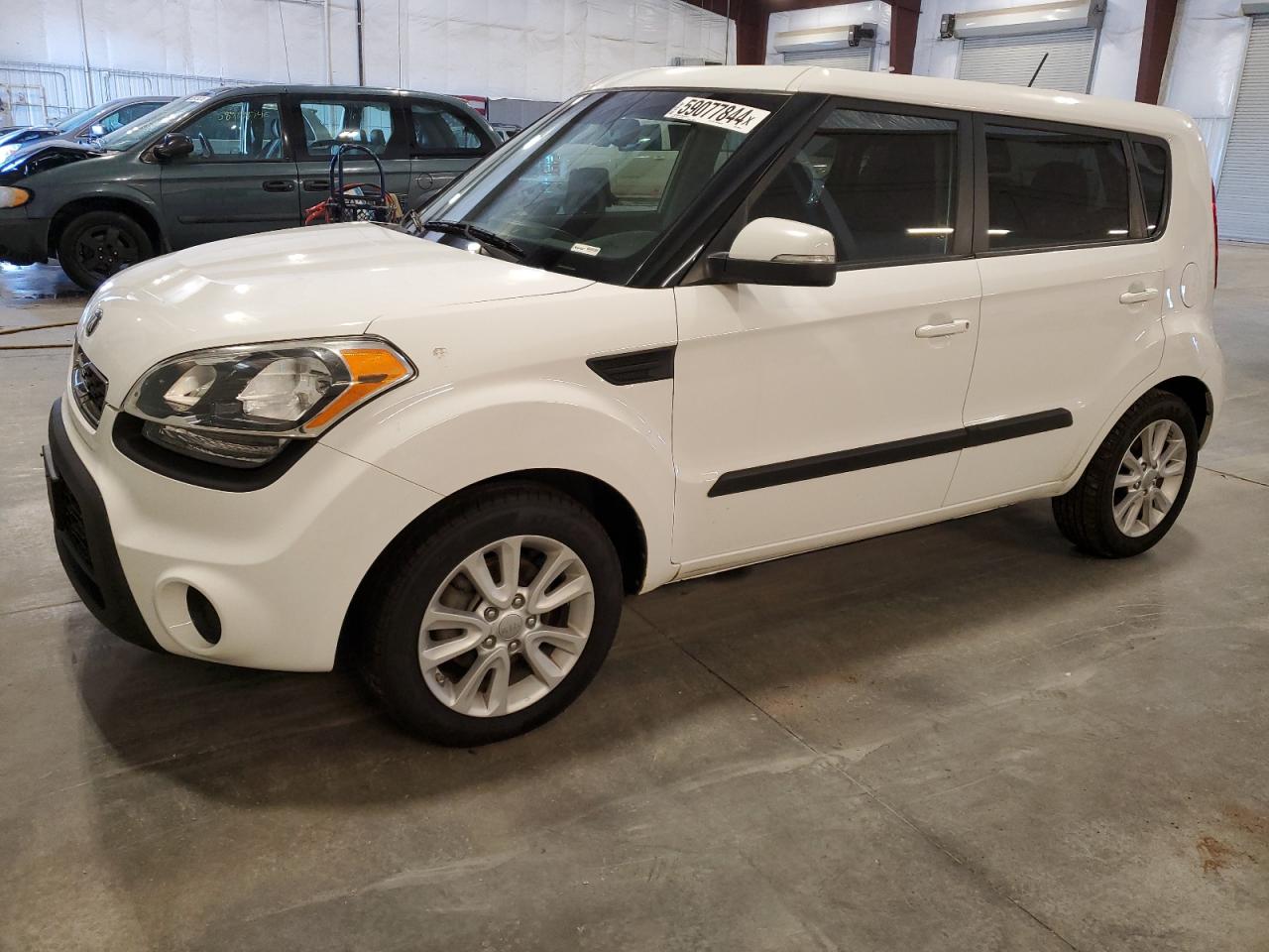 2013 KIA SOUL +