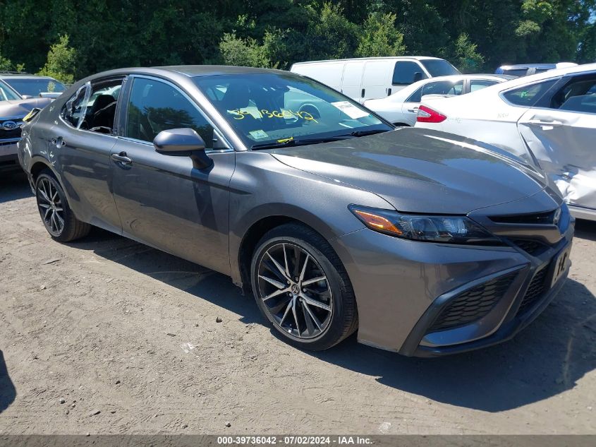 2021 TOYOTA CAMRY SE