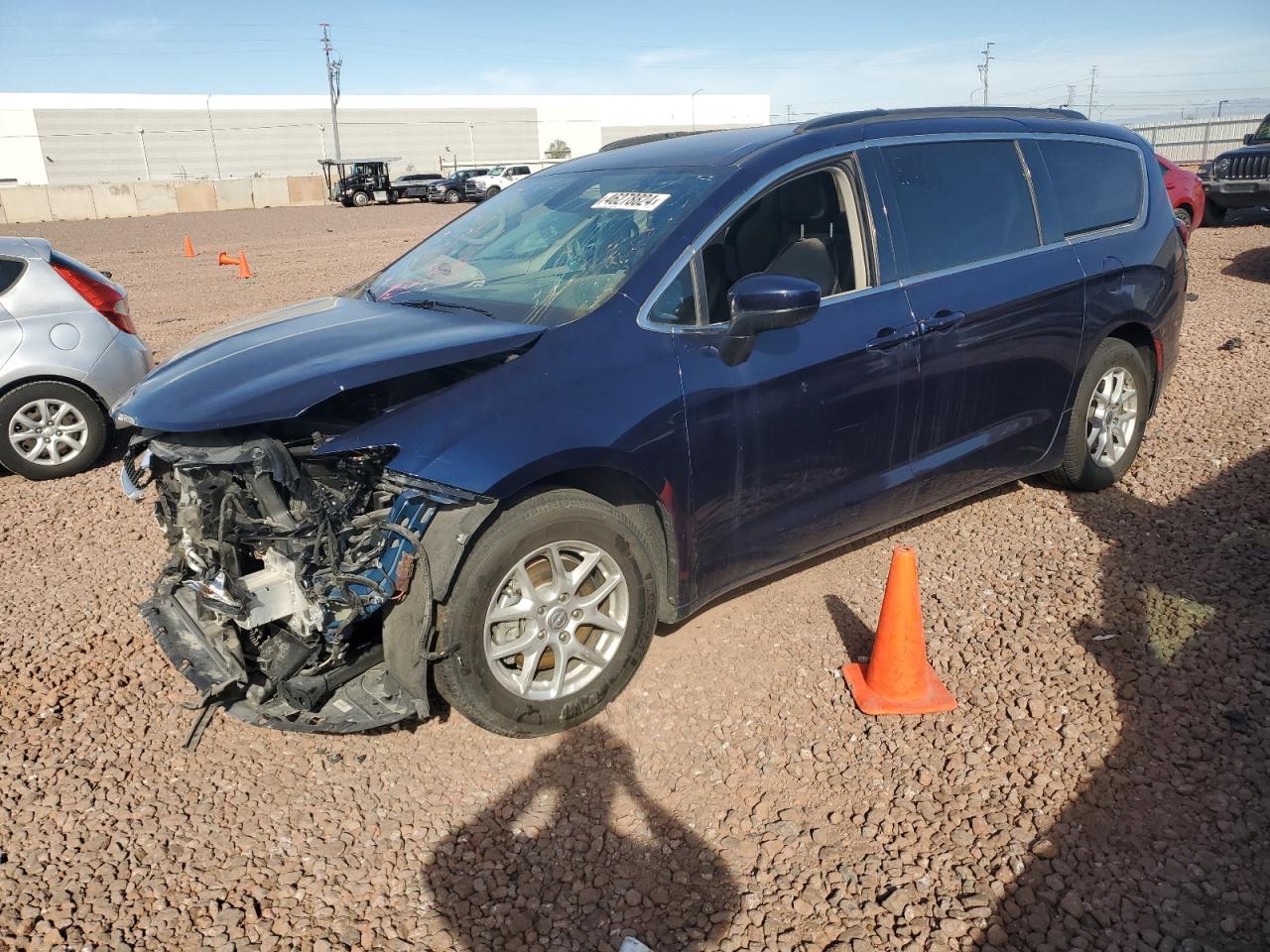 2020 CHRYSLER VOYAGER LXI