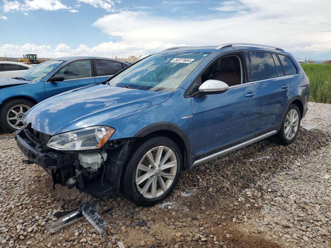 2017 VOLKSWAGEN GOLF ALLTRACK S