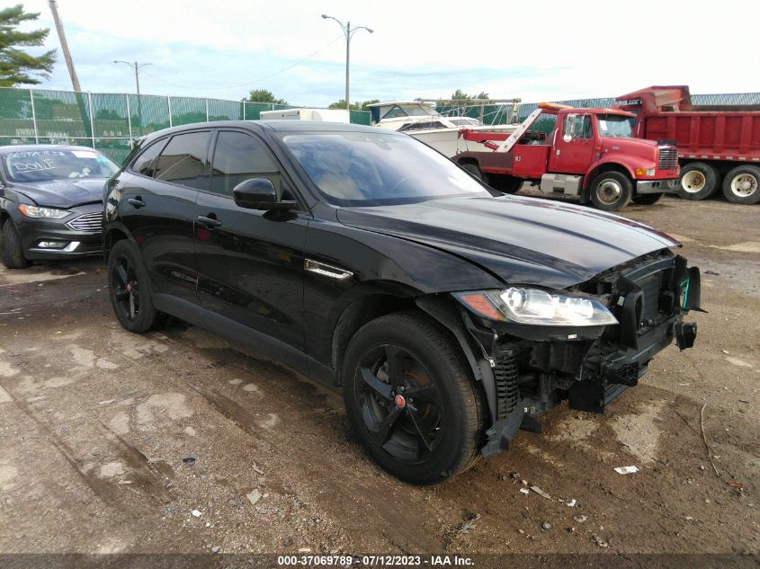 2017 JAGUAR F-PACE 35T PREMIUM