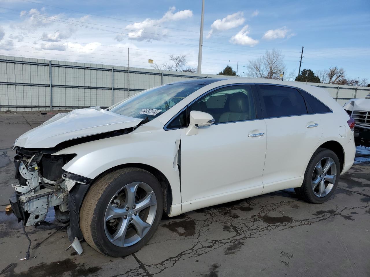 2013 TOYOTA VENZA LE