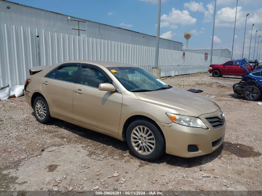 2011 TOYOTA CAMRY LE