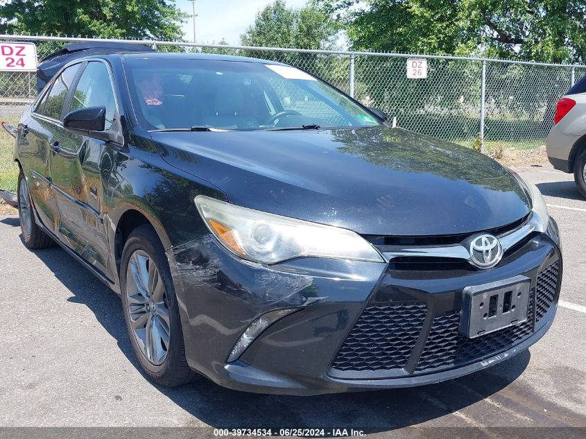 2015 TOYOTA CAMRY SE