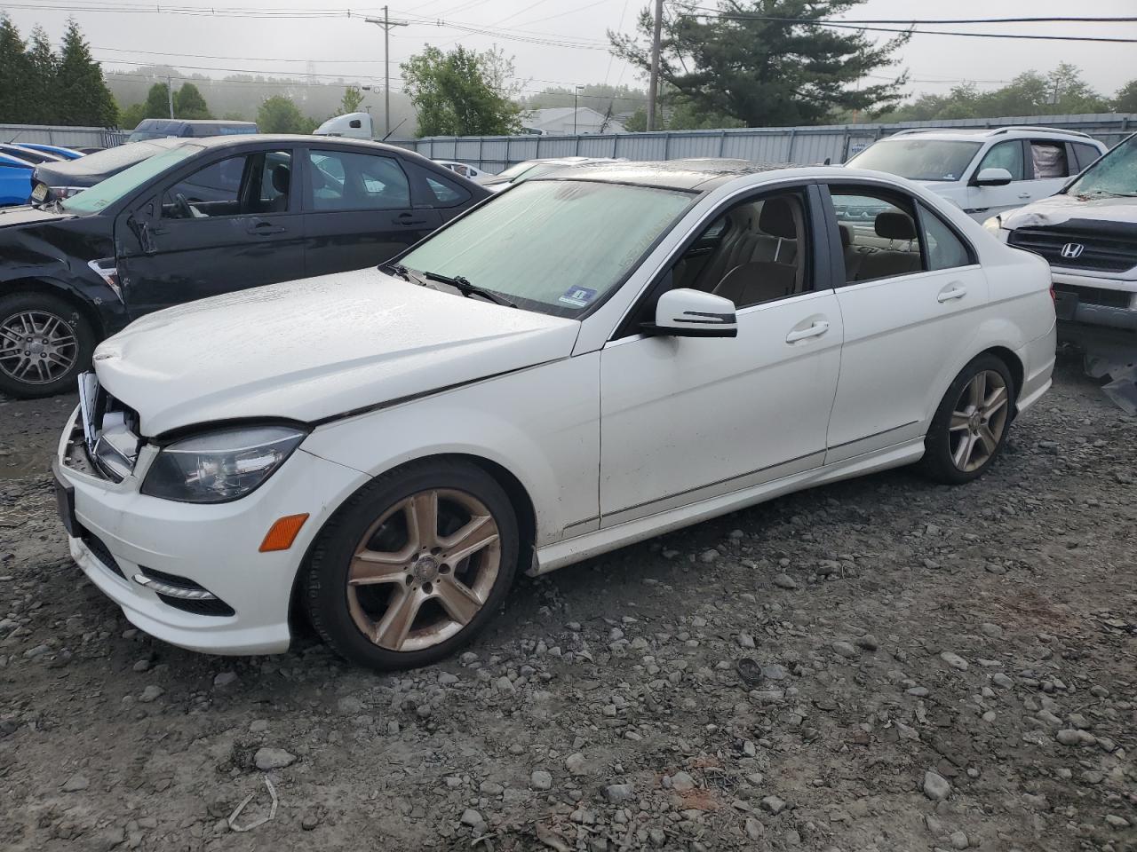 2011 MERCEDES-BENZ C 300 4MATIC